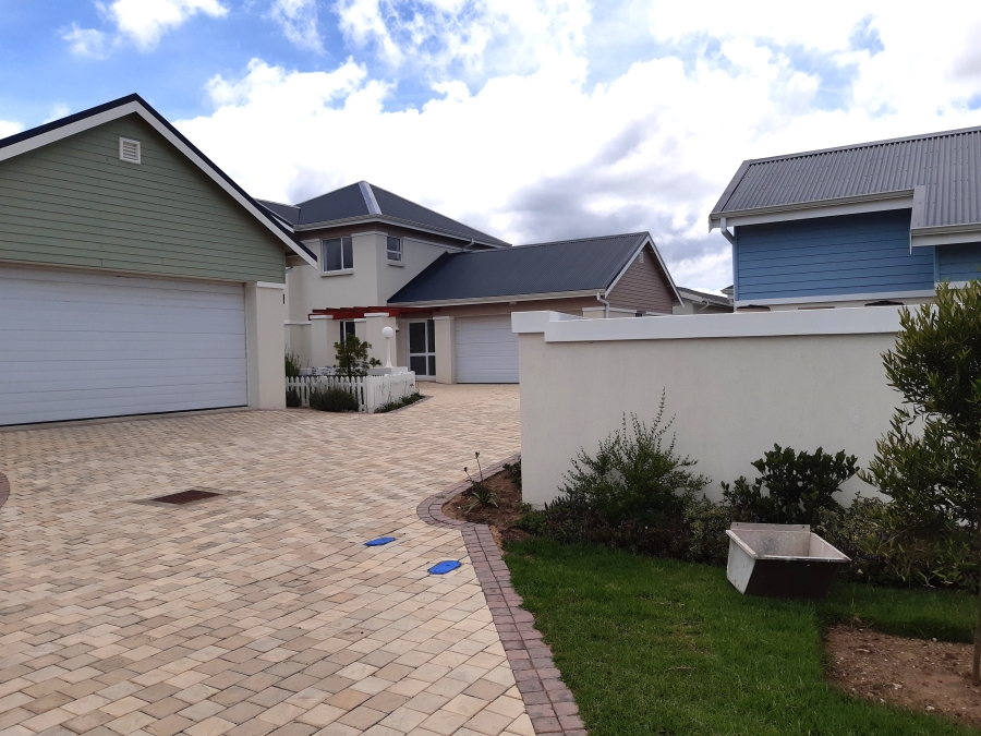 3 Bedroom Property for Sale in Fountains Estate Eastern Cape